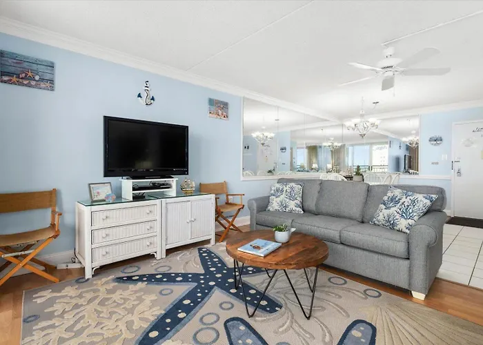 Ferienhaus Fantastic Ocean Views From 2 Bedroom Quay With Outdoor & Indoor Pool!