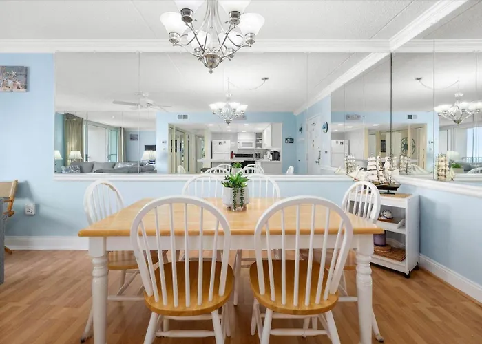 Fantastic Ocean Views From 2 Bedroom Quay With Outdoor & Indoor Pool! * Ocean Stadt