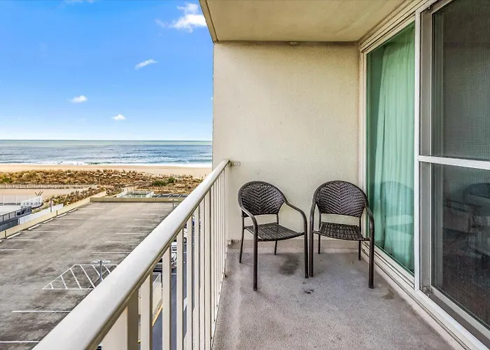 Ferienhaus Fantastic Ocean Views From 2 Bedroom Quay With Outdoor & Indoor Pool! *