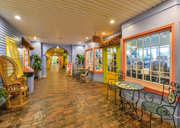 Fantastic Ocean Views From 2 Bedroom Quay With Outdoor & Indoor Pool! * Ocean Stadt